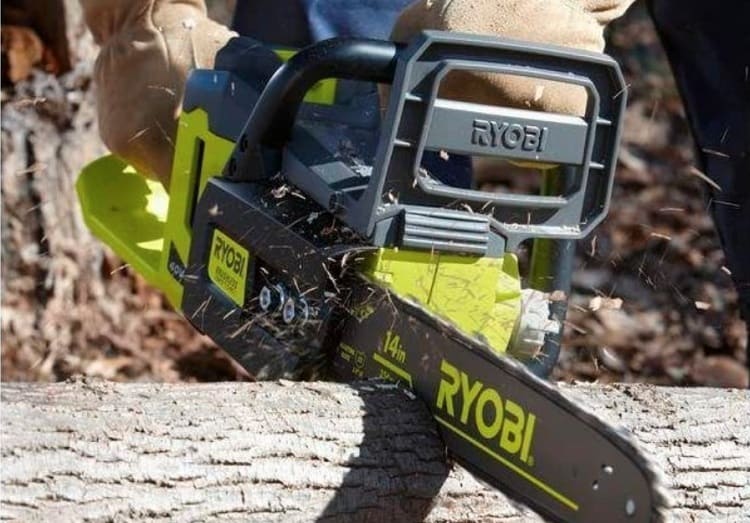 How Does the Ryobi 40v Chainsaw Perform